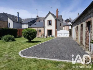 Maison de ville à Sainte-Gauburge-Sainte-Colombe (61370)
