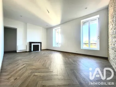 Appartement à Charleville-Mézières (08000)