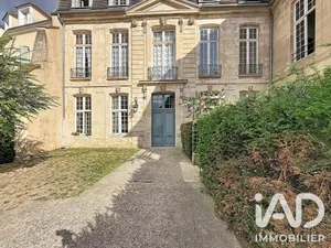 Appartement à Mantes-la-Jolie (78200)