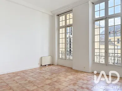 Appartement à Mantes-la-Jolie (78200)