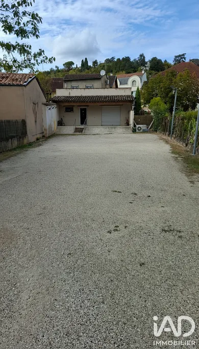 Immeuble à Moissac (82200)