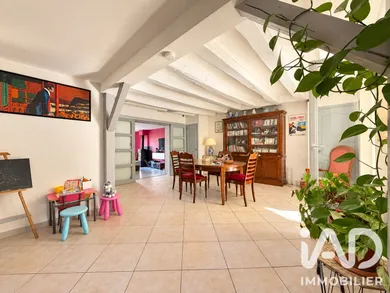 Maison de ville à Véretz (37270)