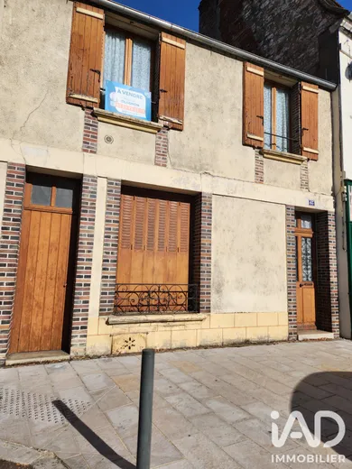 Maison de ville à Saint-Florentin (89600)