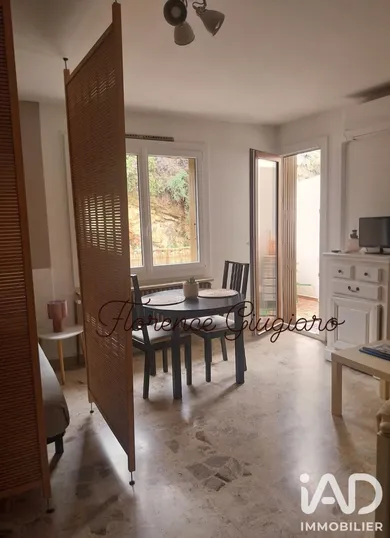 Appartement à Sanary-sur-Mer (83110)