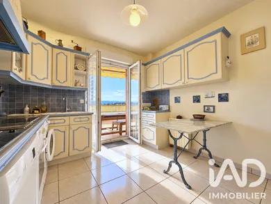 Appartement à Fréjus (83600)