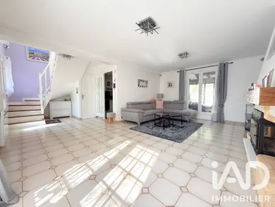 Maison à Lagny-sur-Marne (77400)