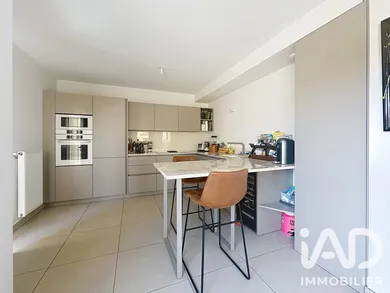 Appartement à Fontaines-sur-Saône (69270)