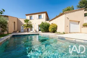 Maison à Pierrefeu-du-Var (83390)