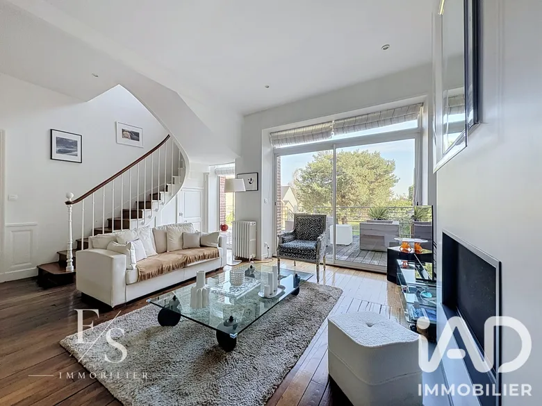 Maison 10 pièces 292 m² · à Janzé · 292 m² · 530 000 €