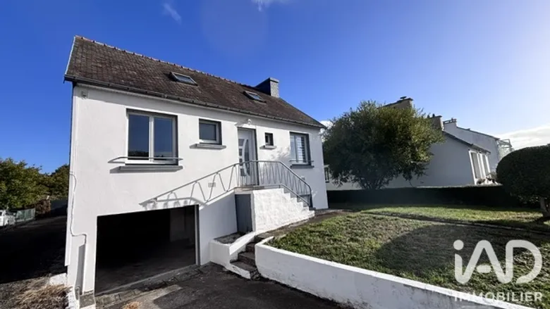 Maison 3 pièces 58 m² · à Plonévez-du-Faou · 57,8 m² · 90 000 €