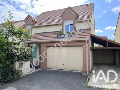 Maison traditionnelle à Achères (78260)