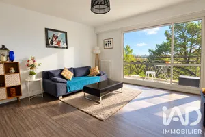 Apartment in Saint-Herblain (44800)