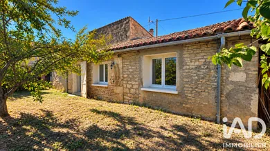 Maison de campagne à Coulon (79510)