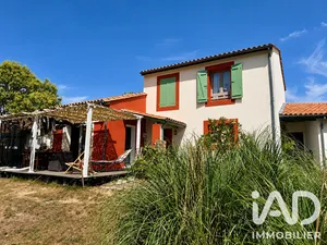 Maison traditionnelle à Saint-Ciers-sur-Gironde (33820)