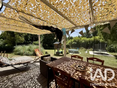 Traditional house in Saint-Ciers-sur-Gironde (33820)