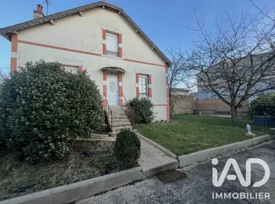 Maison de ville à Charleville-Mézières (08000)