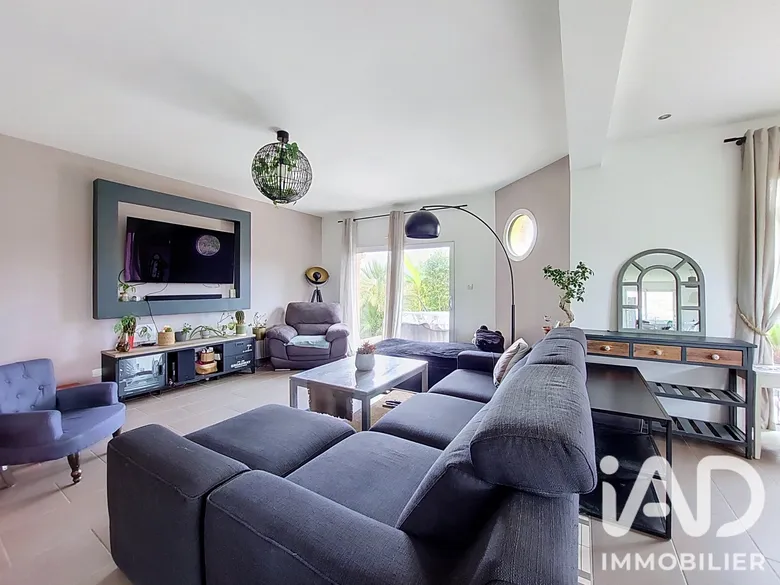 Maison 7 pièces 170 m² · à Barentin · 170 m² · 372 000 €