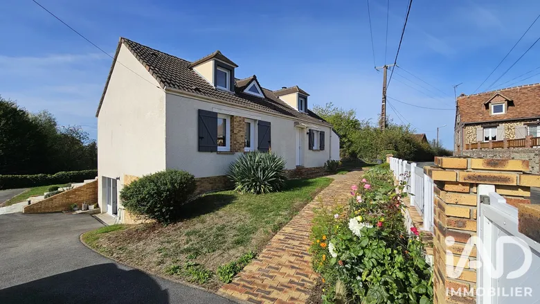 Maison 6 pièces 156 m² · à Hodenc-en-Bray · 156 m² · 260 000 €