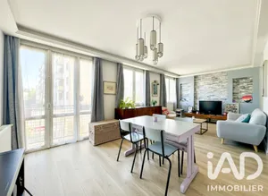 Apartment in Clamart (92140)