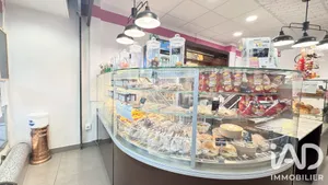 Miscellaneous Shops in Saint-Pierre-en-Faucigny (74800)