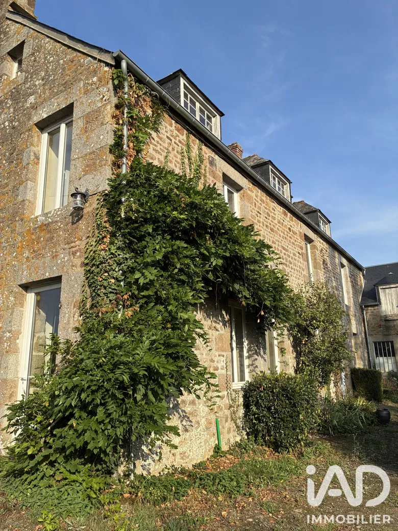 Maison 14 pièces 225 m² · à Sainte-Honorine-la-Chardonne · 225 m² · 328 600 €