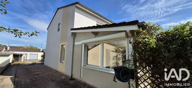 Maison traditionnelle à Ay-sur-Moselle (57300)