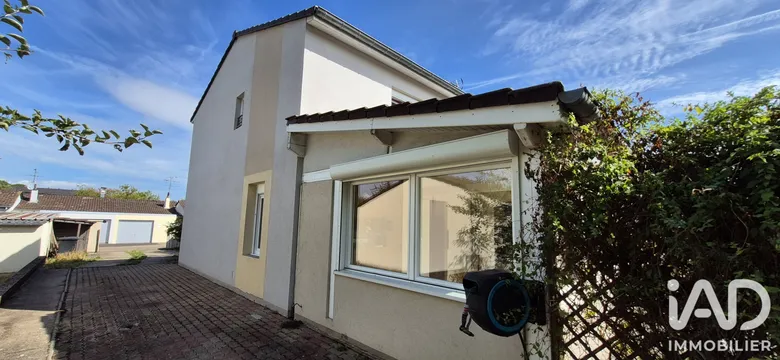 Maison 1 pièce 151 m² · à Ay-sur-Moselle · 150,5 m² · 380 000 €