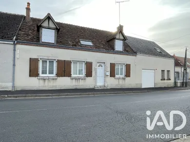 Maison à Marchenoir (41370)