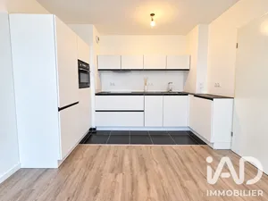Apartment in Brie-Comte-Robert (77170)