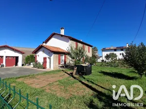 Maison à Ustaritz (64480)