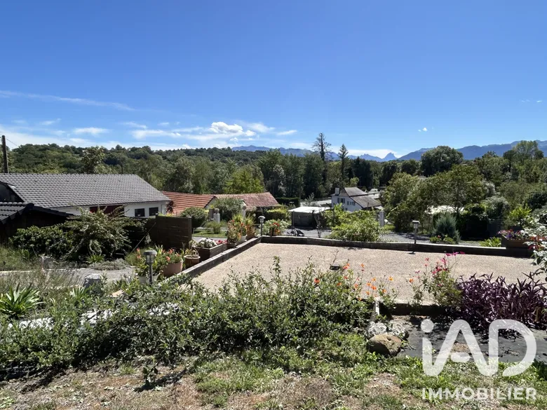 Maison 5 pièces 137 m² · à Gan · 137 m² · 320 000 €