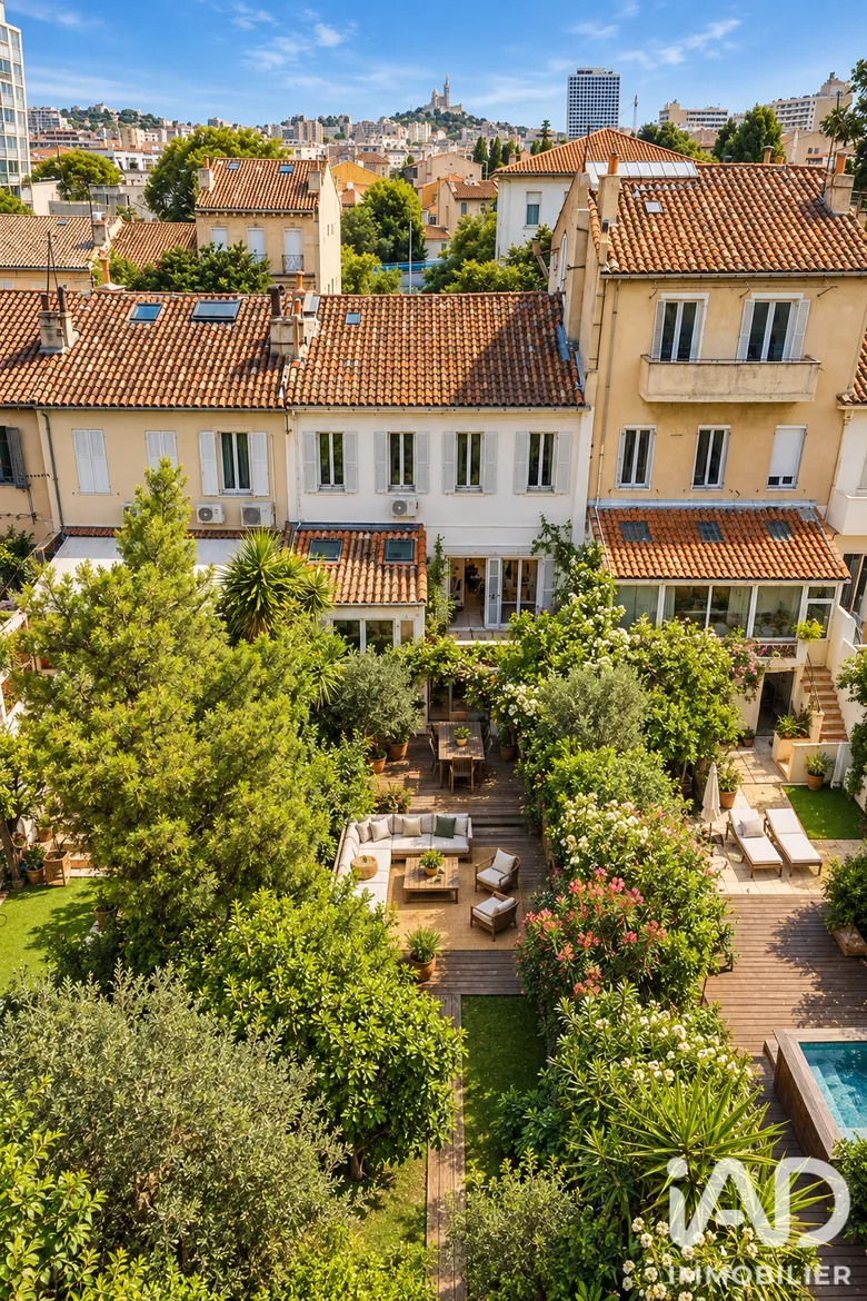 Maison 6 pièces 260 m² · à Marseille · 260 m² · 575 000 €