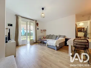 Apartment in Ozoir-la-Ferrière (77330)