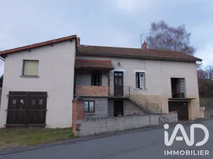 Maison de village à Villossanges (63380)