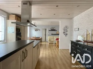 Appartement à Saint-Gilles-Croix-de-Vie (85800)