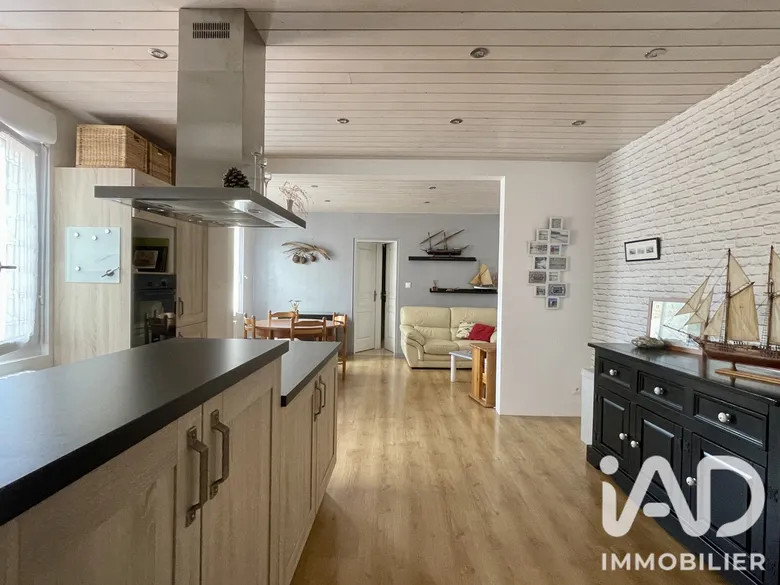 Appartement 3 pièces 59 m² · à Saint-Gilles-Croix-de-Vie · 59,1 m² · 245 000 €