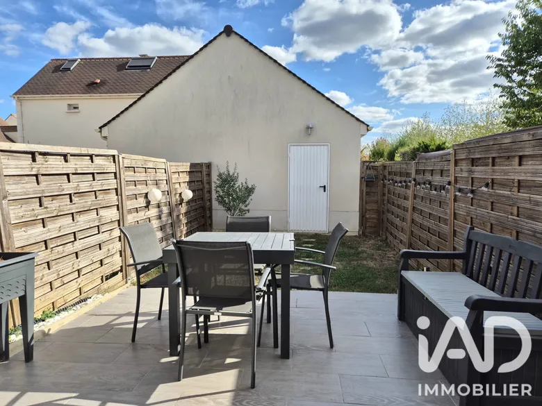 Appartement 3 pièces 62 m² · à Saint-Pierre-du-Perray · 61,7 m² · 239 900 €