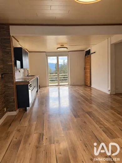 Appartement à Villers-le-Lac (25130)