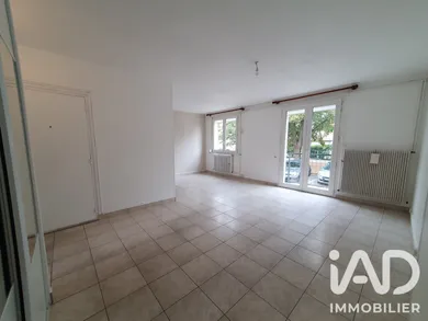 Apartment in Compiègne (60200)