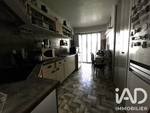 Apartment in Saint-Laurent-du-Var (06700)