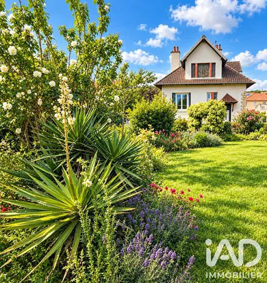 Maison à Chanteloup-les-Vignes (78570)