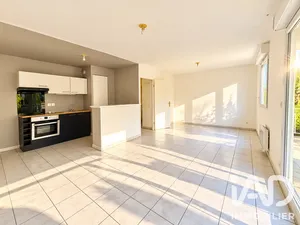 Apartment in Roubaix (59100)
