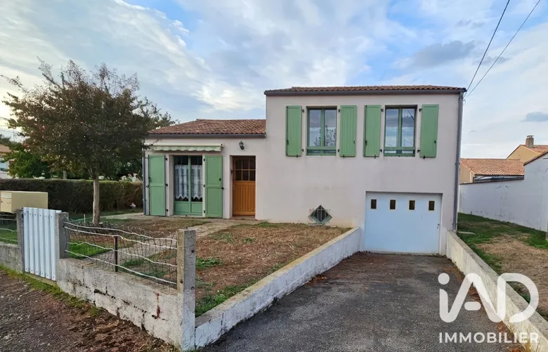 Maison 5 pièces 89 m² · à La Chaize-le-Vicomte · 89 m² · 182 350 €