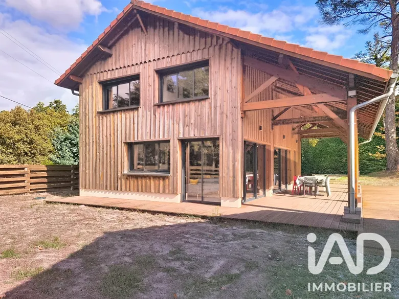 Maison 5 pièces 154 m² · à Saint-Paul-en-Born · 154 m² · 499 000 €