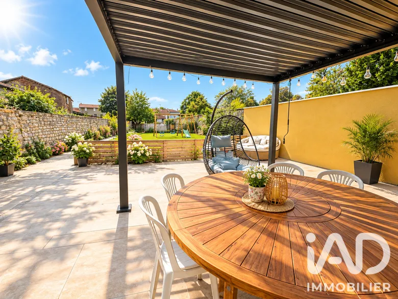 Maison 9 pièces 180 m² · à Wassy · 179,5 m² · 260 000 €