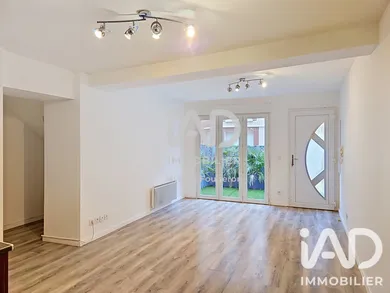 Duplex à Melun (77000)