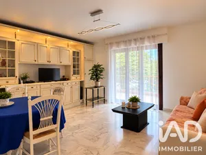 Apartment in Cagnes-sur-Mer (06800)
