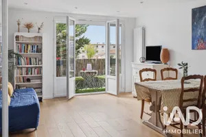 Apartment in Nantes (44300)