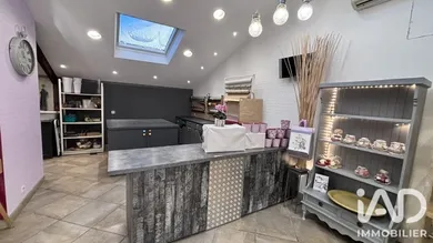 Boutique/Local commercial à Pleyben (29190)