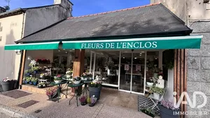 Boutique/Local commercial à Pleyben (29190)